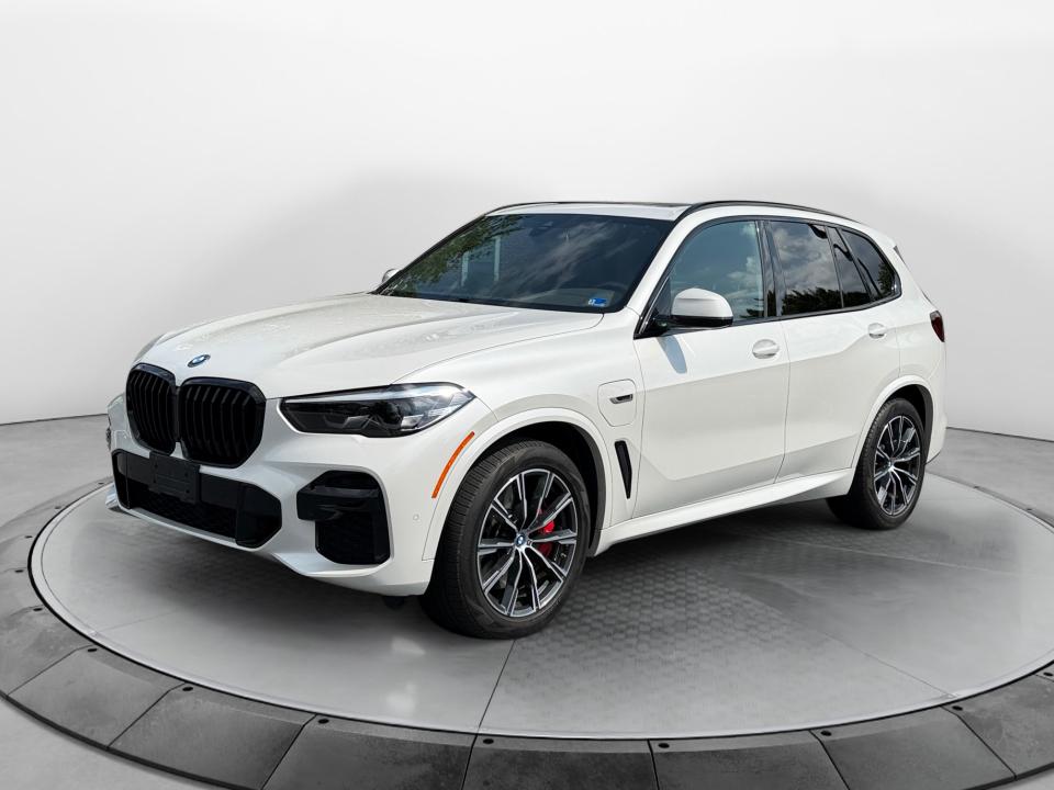 2023 BMW X5 xDrive45e