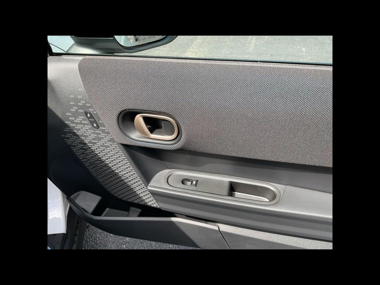 2027 MINI 2 DOOR Base