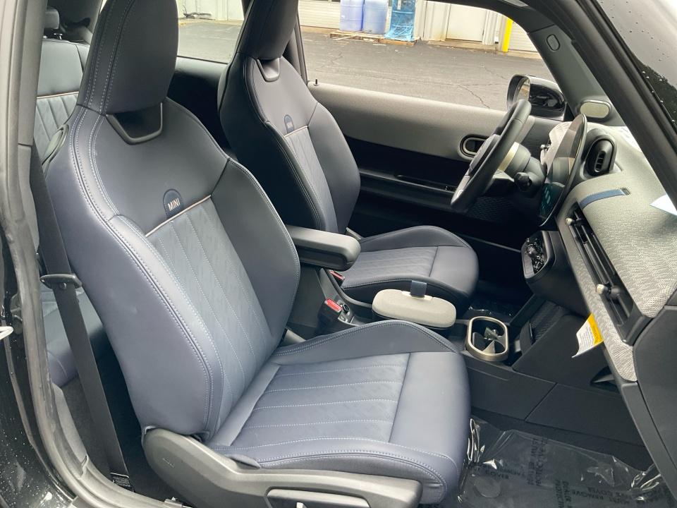 2026 MINI 2 DOOR Cooper
