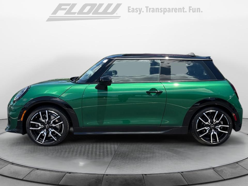 2026 MINI 2 DOOR ICONIC