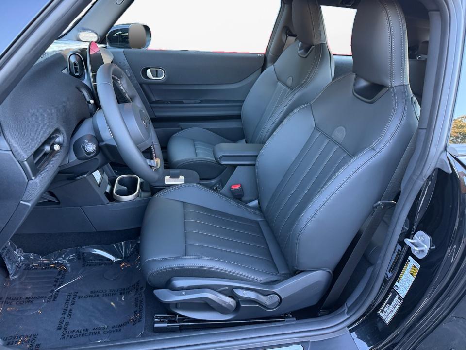 2027 MINI 2 DOOR SIGNATURE PLUS