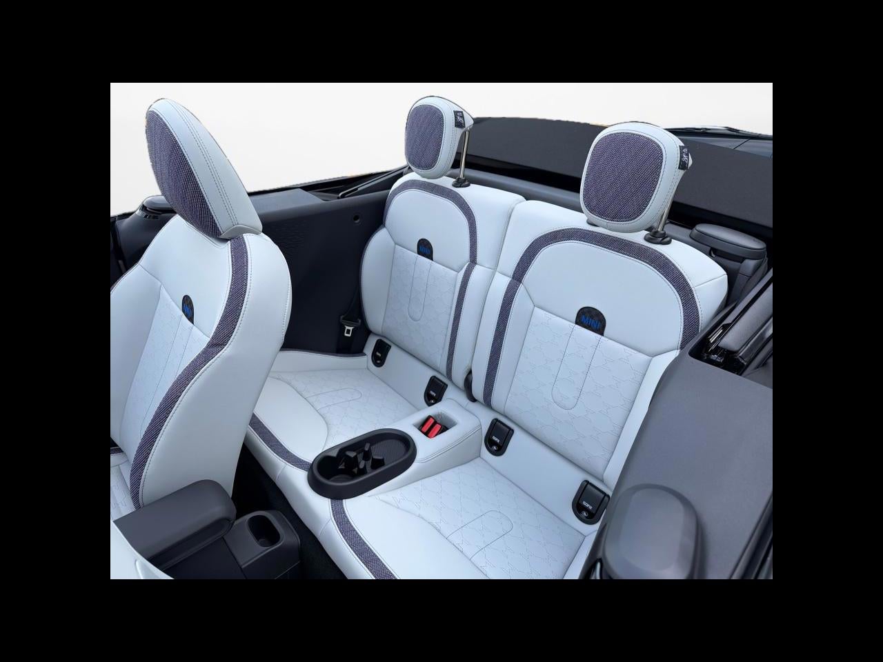 2026 MINI CONVERTIBLE SIGNATURE PLUS