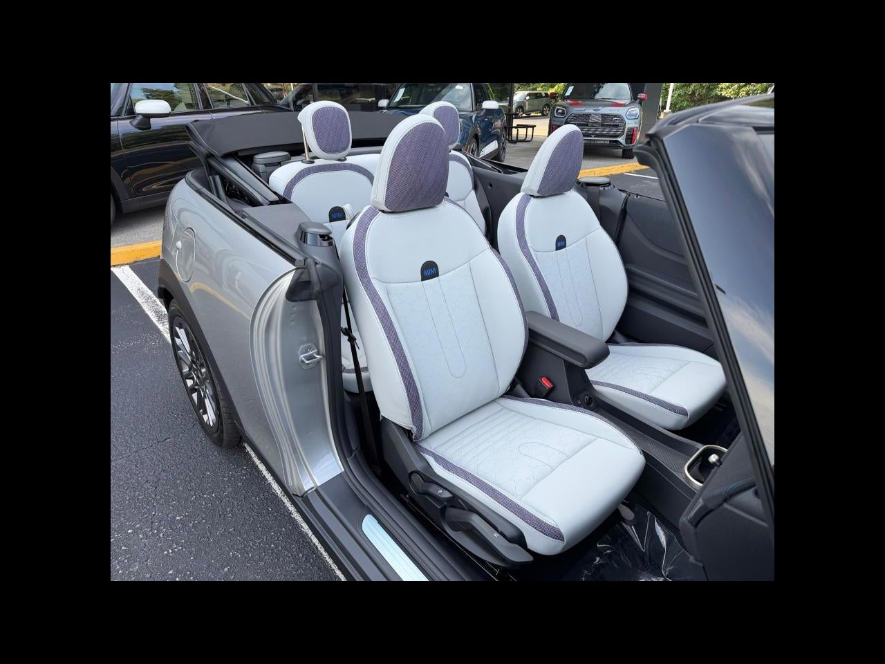 2026 MINI CONVERTIBLE SIGNATURE PLUS