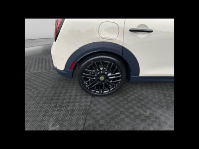2027 MINI 4 DOOR ICONIC
