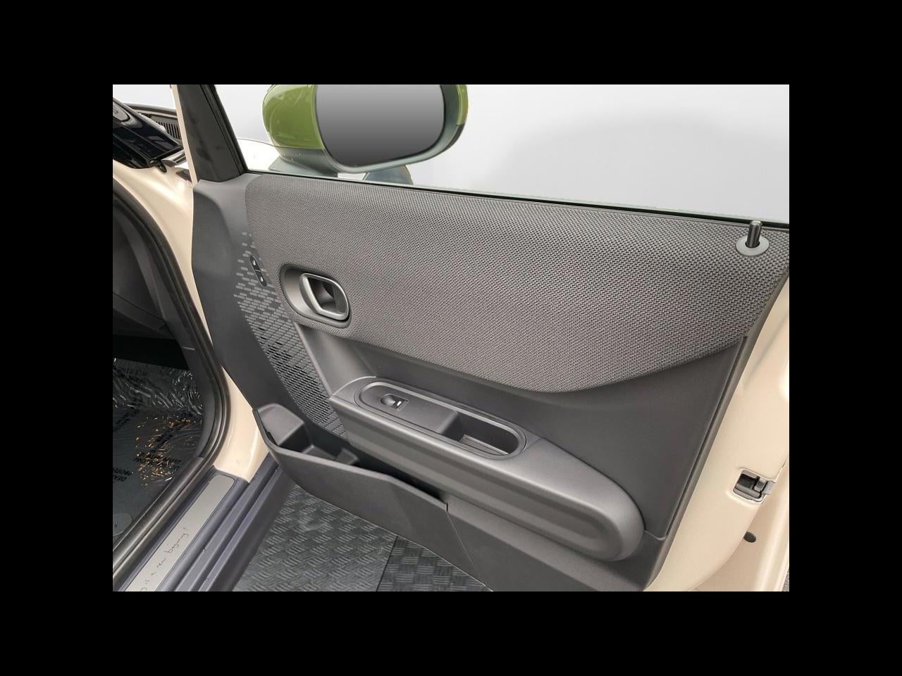 2027 MINI 4 DOOR ICONIC