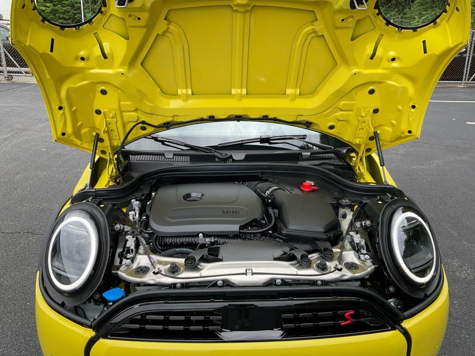 2026 MINI 4 DOOR SIGNATURE PLUS