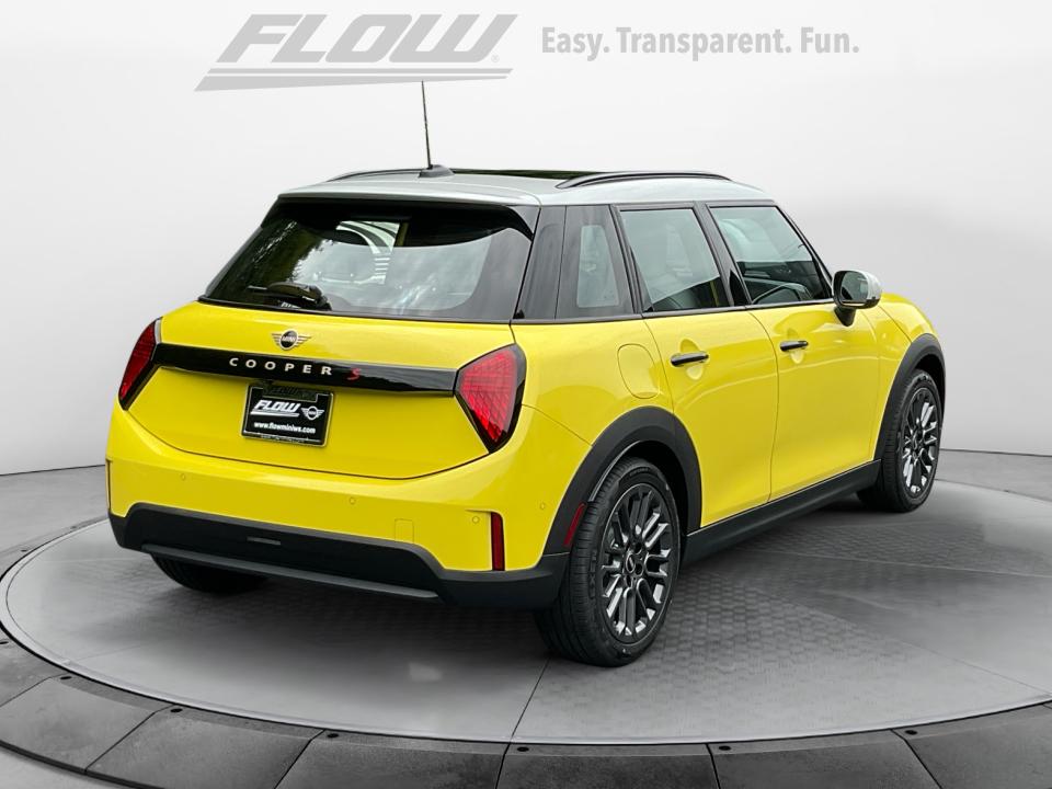 2026 MINI 4 DOOR SIGNATURE PLUS
