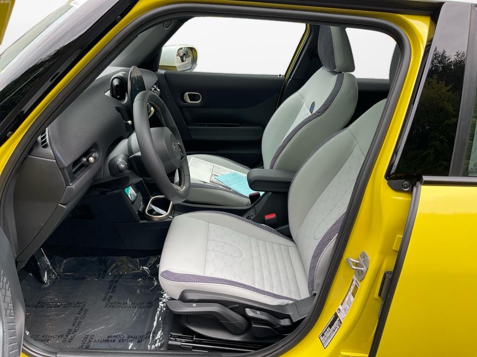 2026 MINI 4 DOOR SIGNATURE PLUS