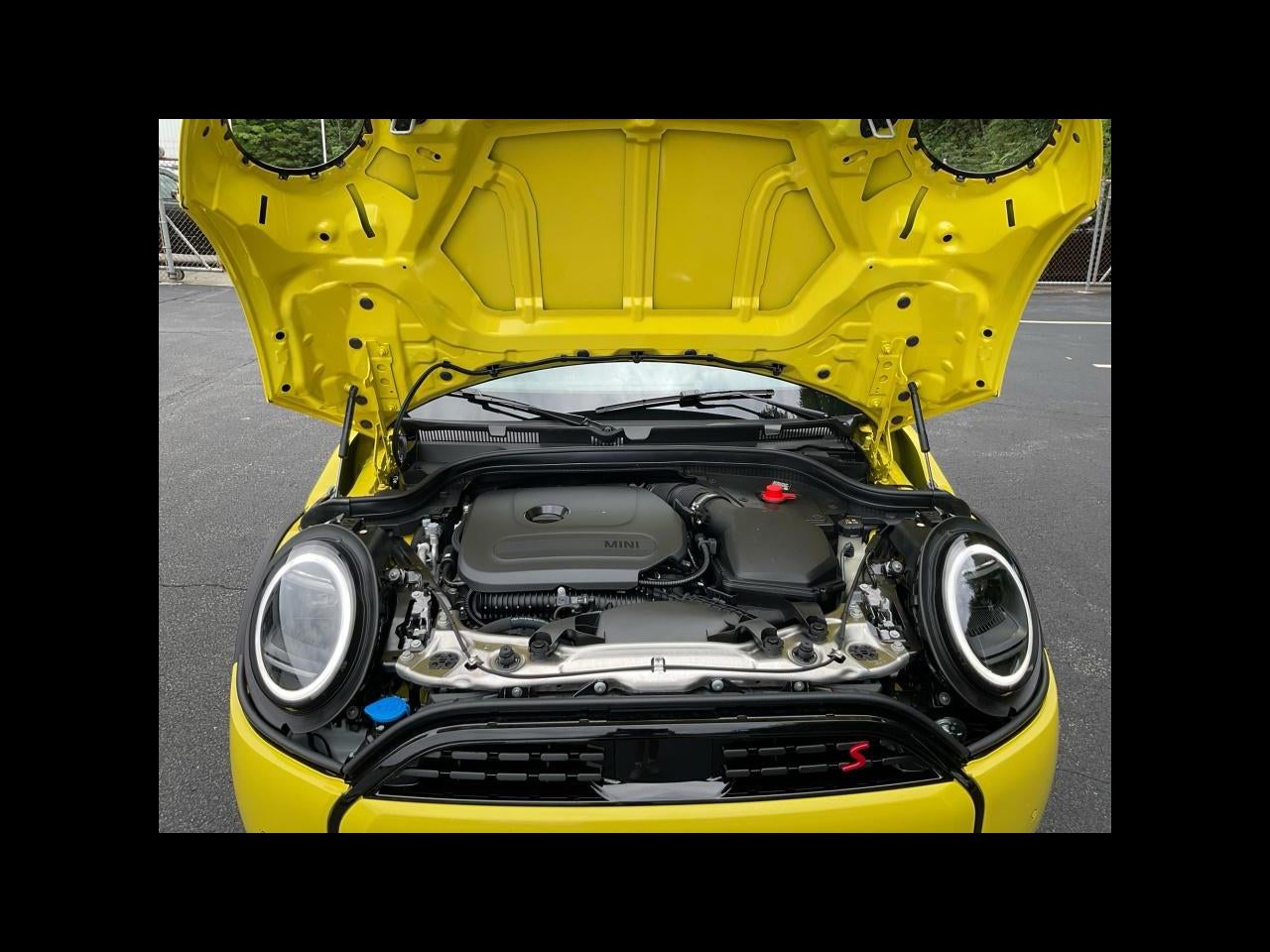 2026 MINI 4 DOOR SIGNATURE PLUS