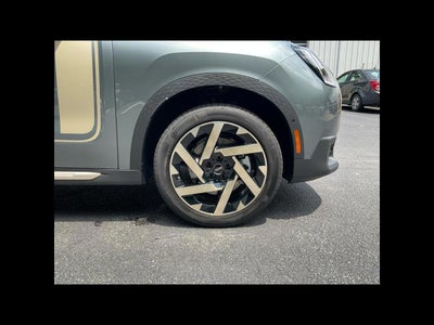 2027 MINI COUNTRYMAN ICONIC