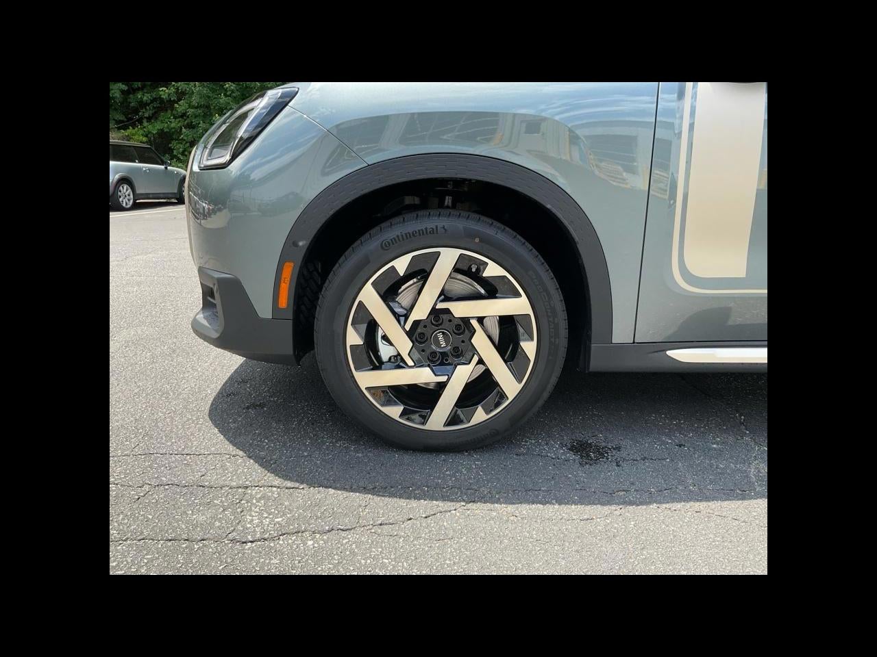 2027 MINI COUNTRYMAN ICONIC