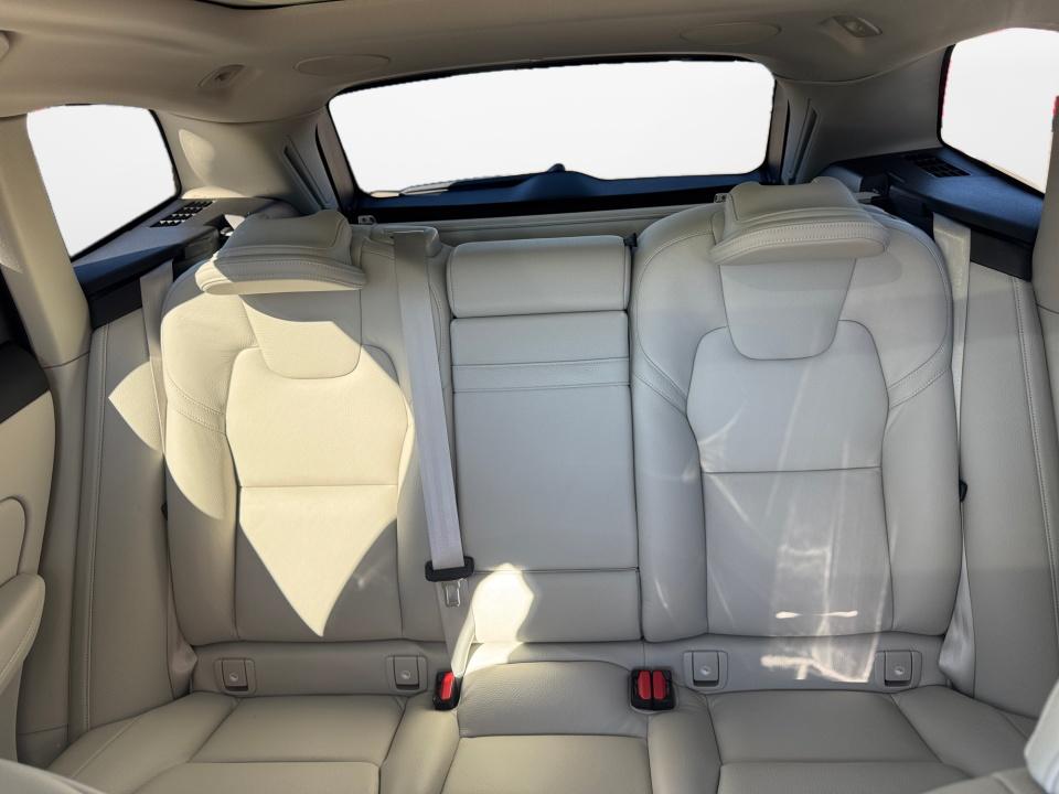 2020 Volvo XC60 Inscription