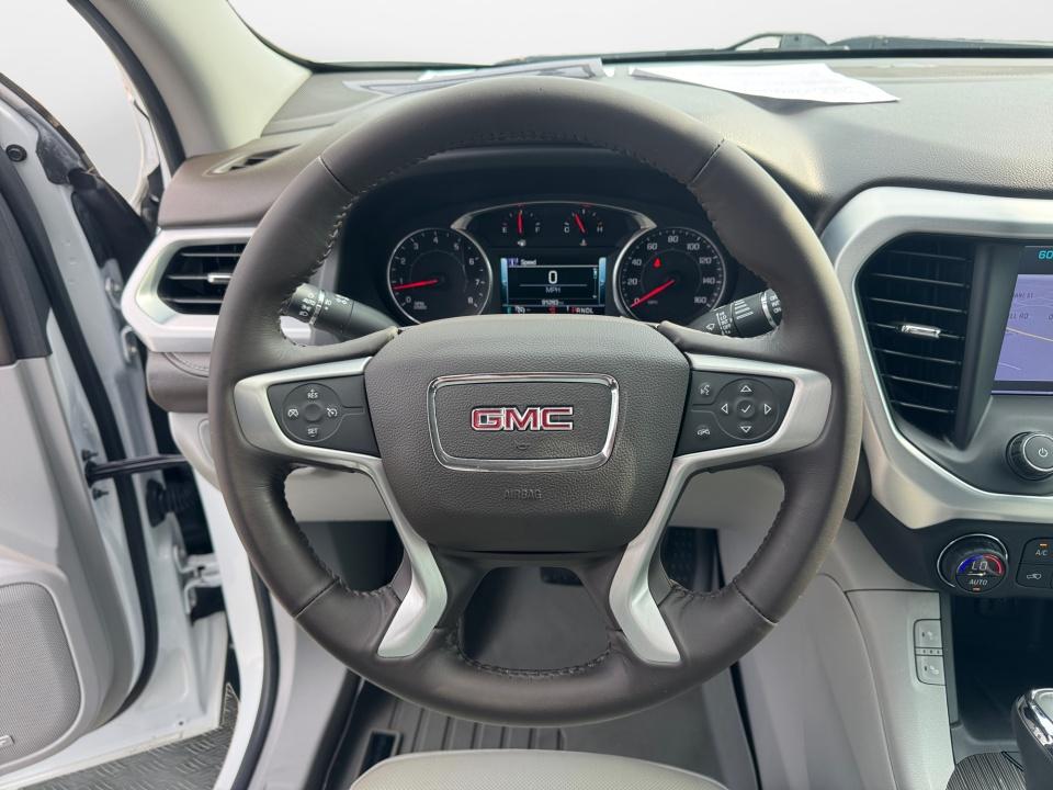 2017 GMC Acadia SLT