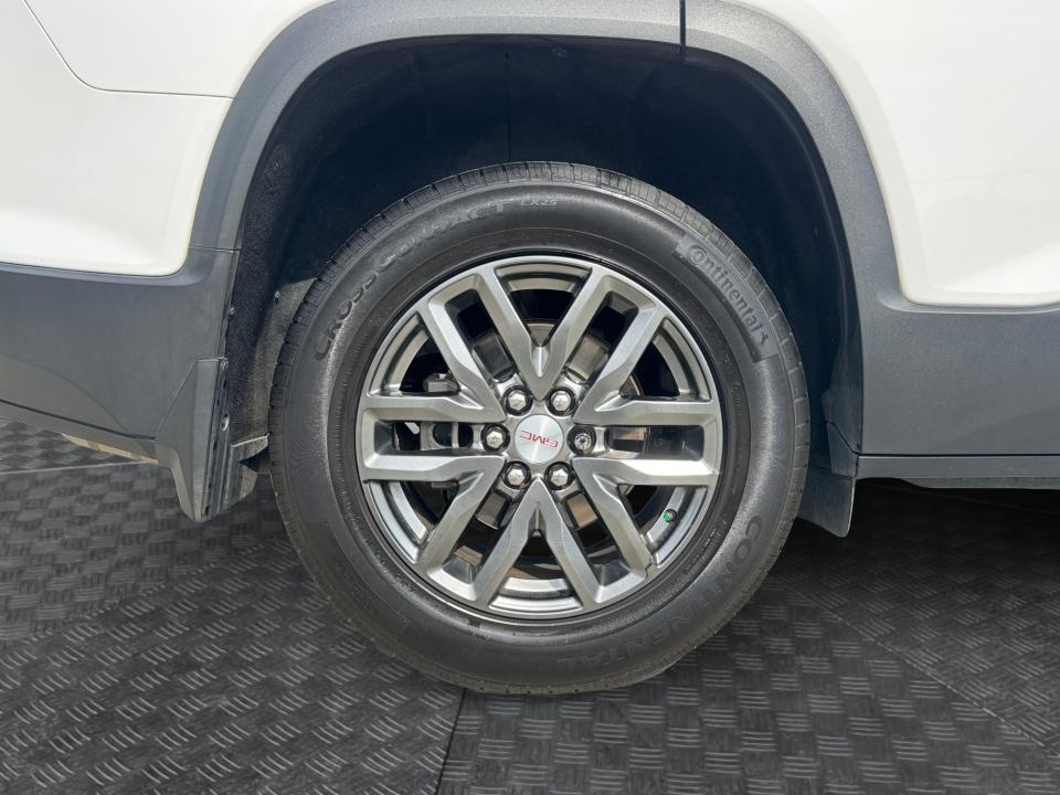 2017 GMC Acadia SLT