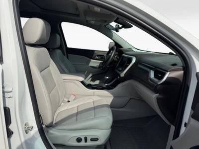 2017 GMC Acadia SLT