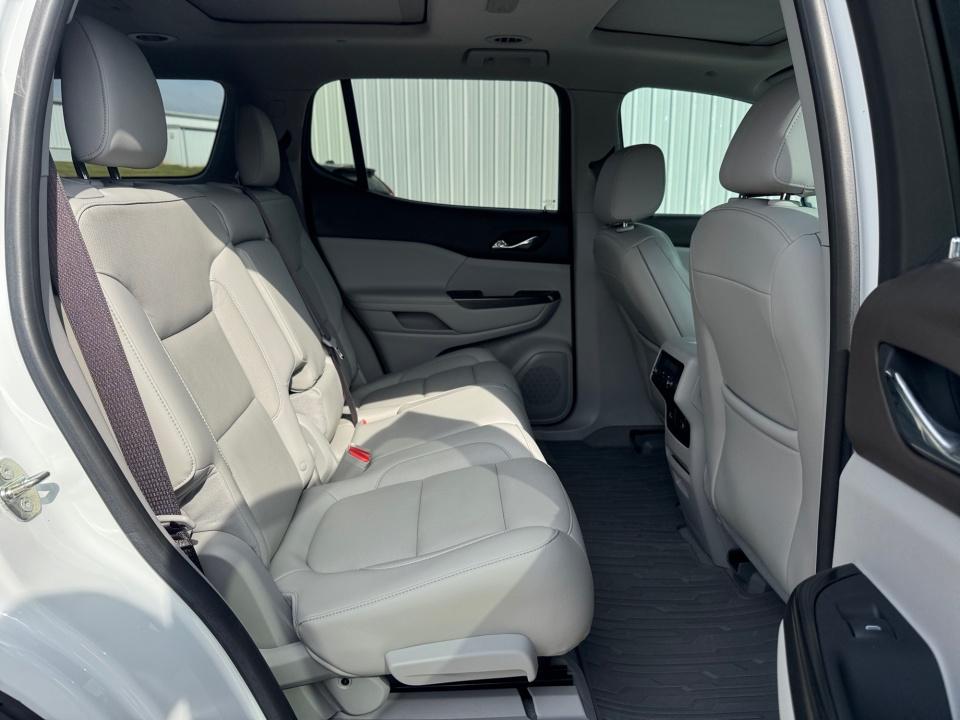 2017 GMC Acadia SLT